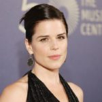 getty_nevecampbell_091120