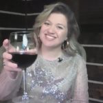 m_kellyclarkson_091520