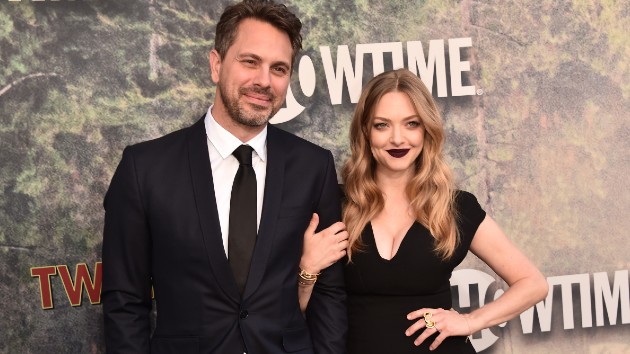 getty_amandaseyfriedthomassadoski_092820