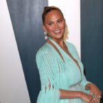 e_chrissyteigen_100120