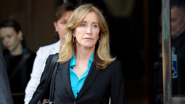 getty_felicityhuffman_102220