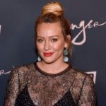 getty_hilaryduff_102620