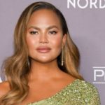 getty_chrissyteigen_102720