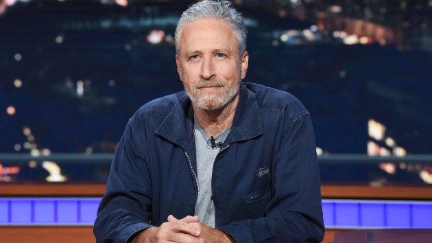 getty_jonstewart_102820