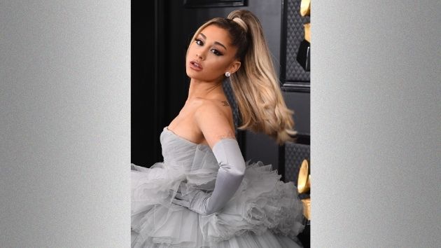 m_arianagrande_103020