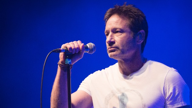 getty_david_duchovny_11042020