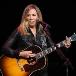 getty_sherylcrow_111020