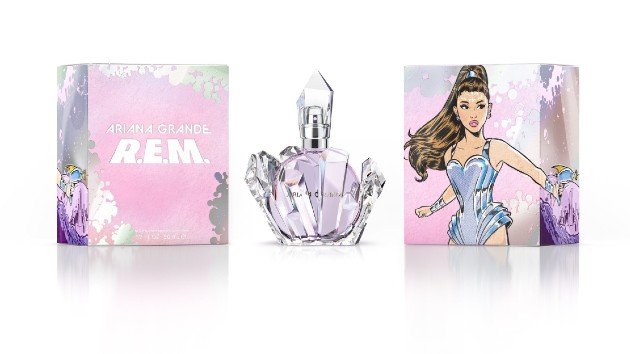 m_arianagranderem_081920-2