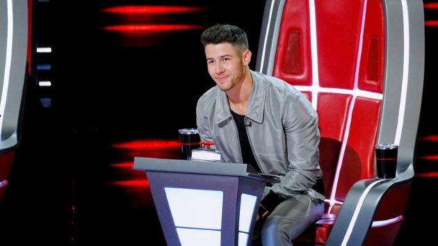 m_nickjonas_thevoice_111820
