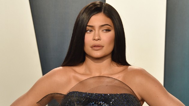 getty_kylie_jenner_12152020
