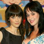 getty_zooey_and_katy_12222020