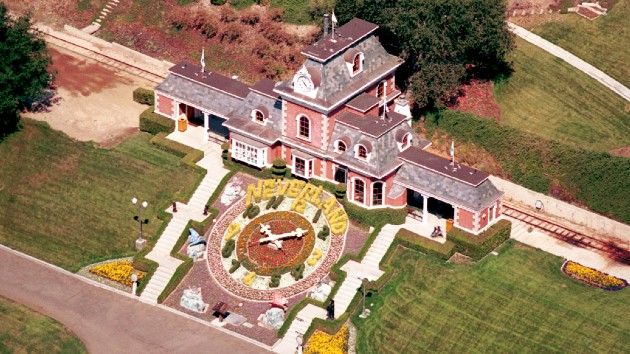 getty_neverland_122420