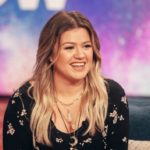 m_kellyclarkson_011521