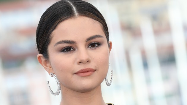 getty_selenagomez_090920-3