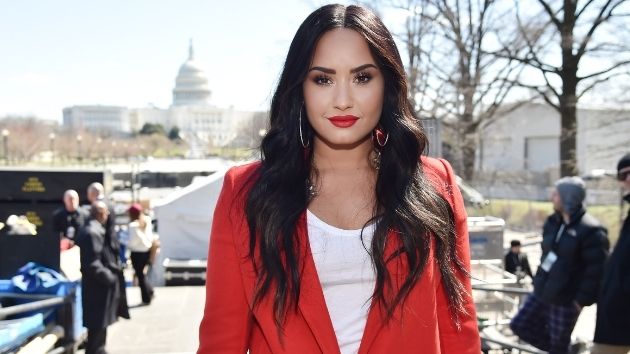 m_demilovato_012621