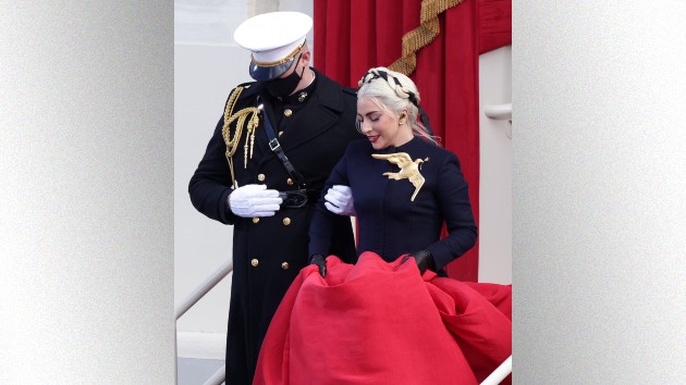 getty_gagainauguration_020721
