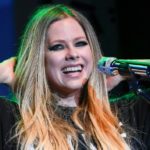 getty_avrillavigne_020821