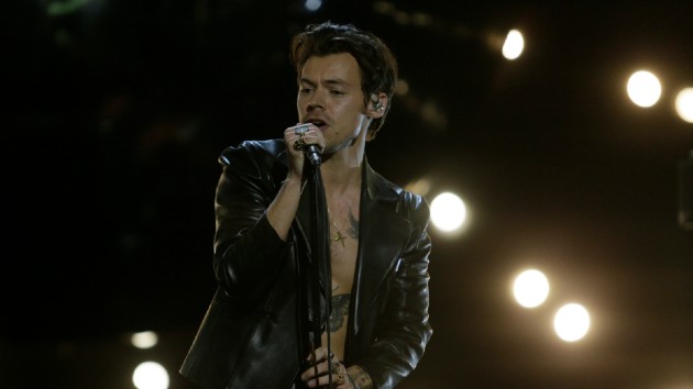 m_harrystyles_031821