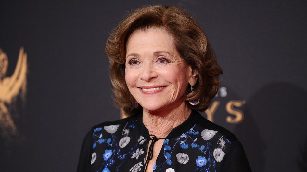 getty_jessicawalter_032521