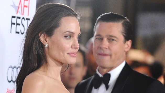 getty_angelina_and_brad_03182021-2