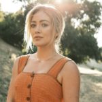 e_hilary_duff_04212021