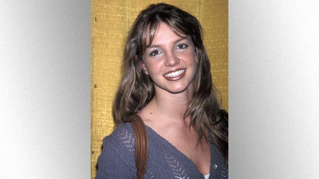 getty_britneyspears1998_052421