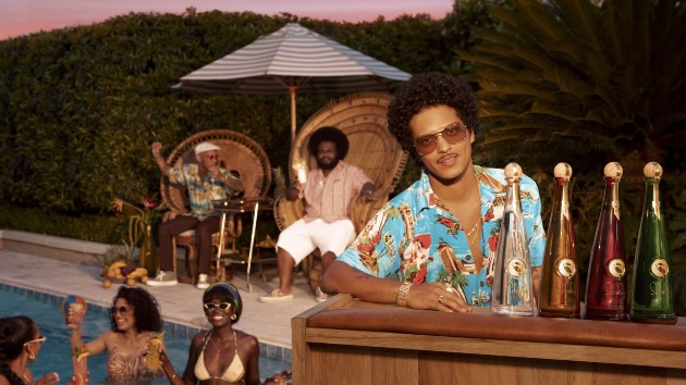 m_brunomarsselvarey_060421