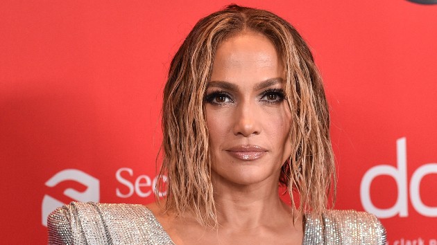 e_jennifer_lopez_06072021