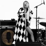 m_mileycyrusmagnum_060910