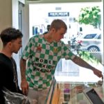 m_justinbieberbuyingweed_071321