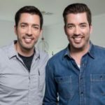 e_drew_and_jonathan_scott_08032021