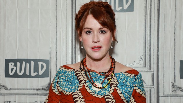 getty_mollyringwald_080921