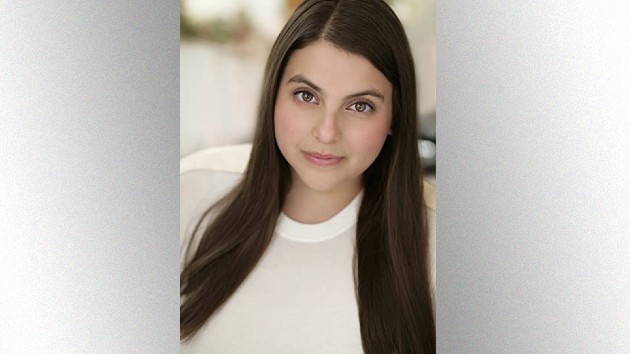 e_beaniefeldstein_081121