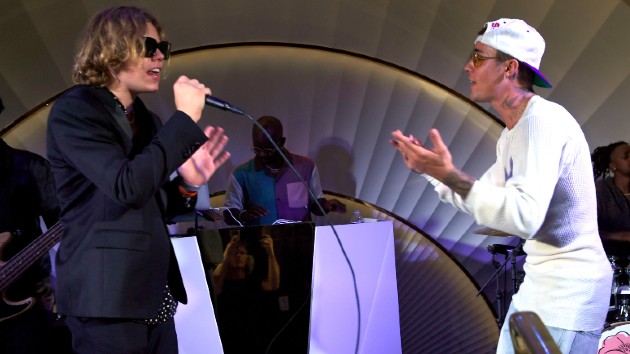 getty_laroiandjustin_081721