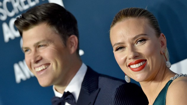 getty_colin_jost_scarlett_johansson_08182021