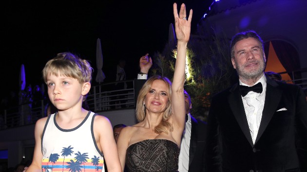 getty_travolta_family_08232021