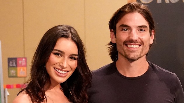 e_ashley_iaconetti_jared_haibon_08272021