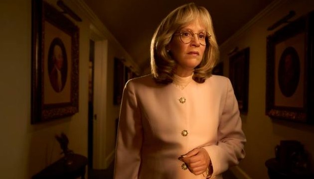 e_sarah_paulson_impeachment_08302021