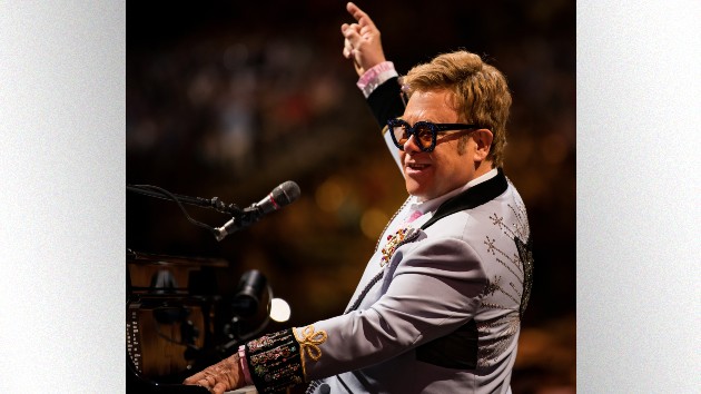 m_eltonjohngreyjacket_bengibsonrocketentertainment_062921