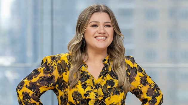 e_kelly_clarkson_09102021