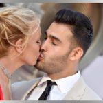 getty_britneyandsamkissing_091321