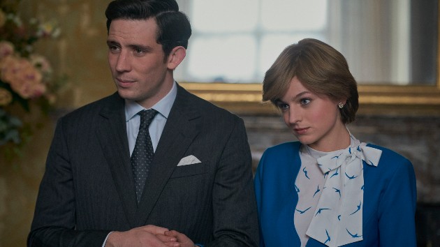 e_thecrown_0919212028129