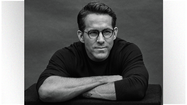 e_ryan_reynolds_wsjmag_10282021