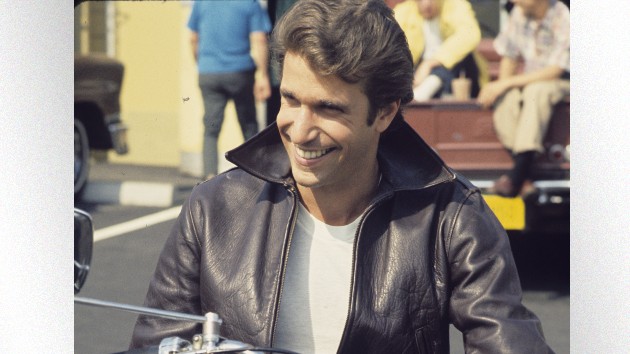 e_fonzie_jacket_11012021