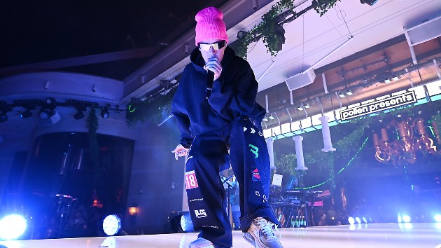 getty_justinbieber_110921