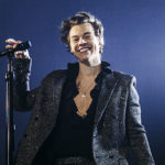 getty_harrystyles_111621