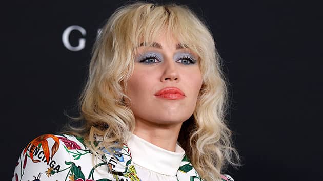 getty_miley_cyrus_112921