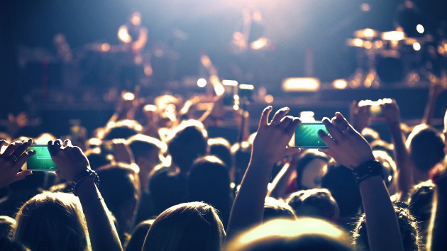 istock_concert_120721