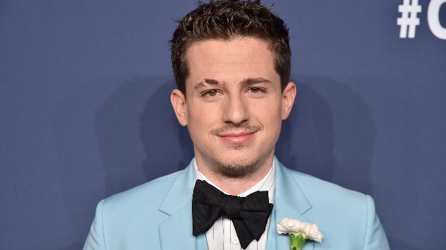 getty_charlieputh_121621