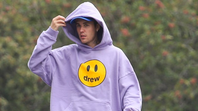 getty_justinbieber_121721